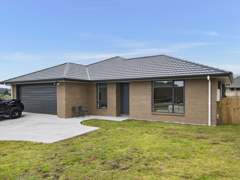 78 Wairau Drive, Tikipunga, Whangarei - Carousel 1