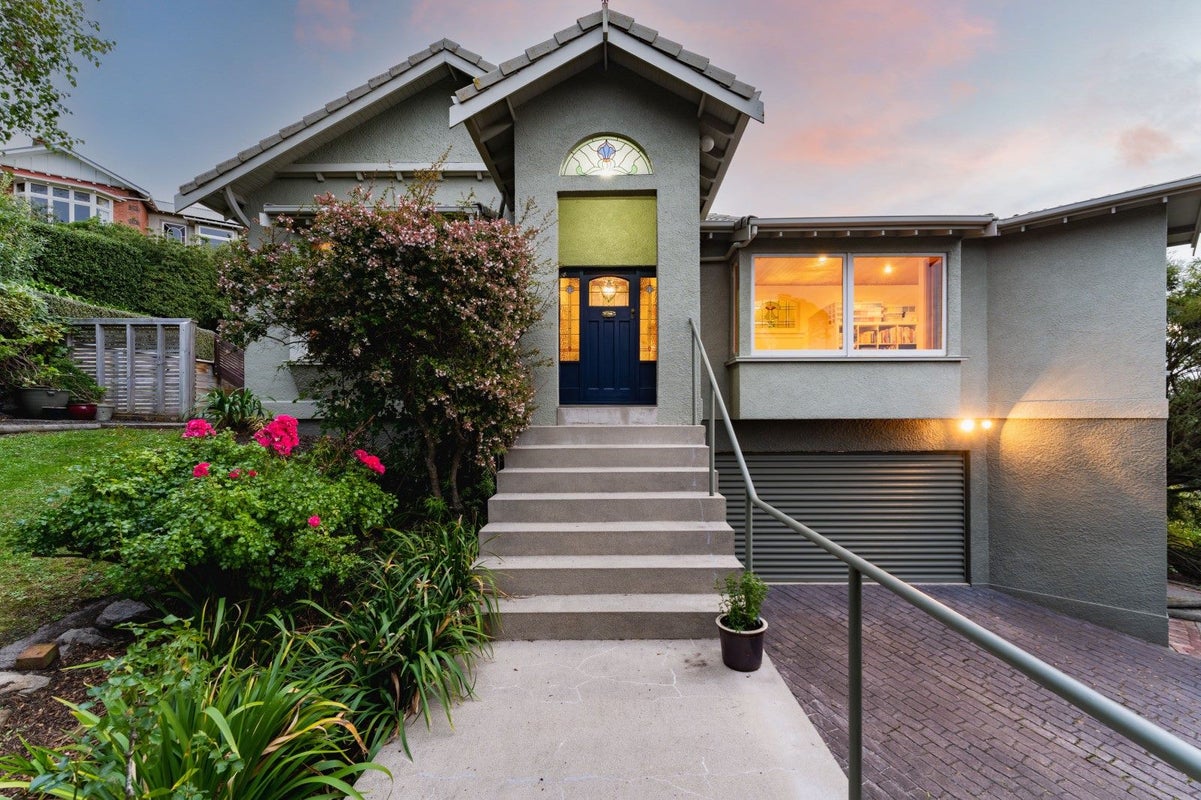 29 Tomahawk Road, Andersons Bay, Dunedin - Carousel 2