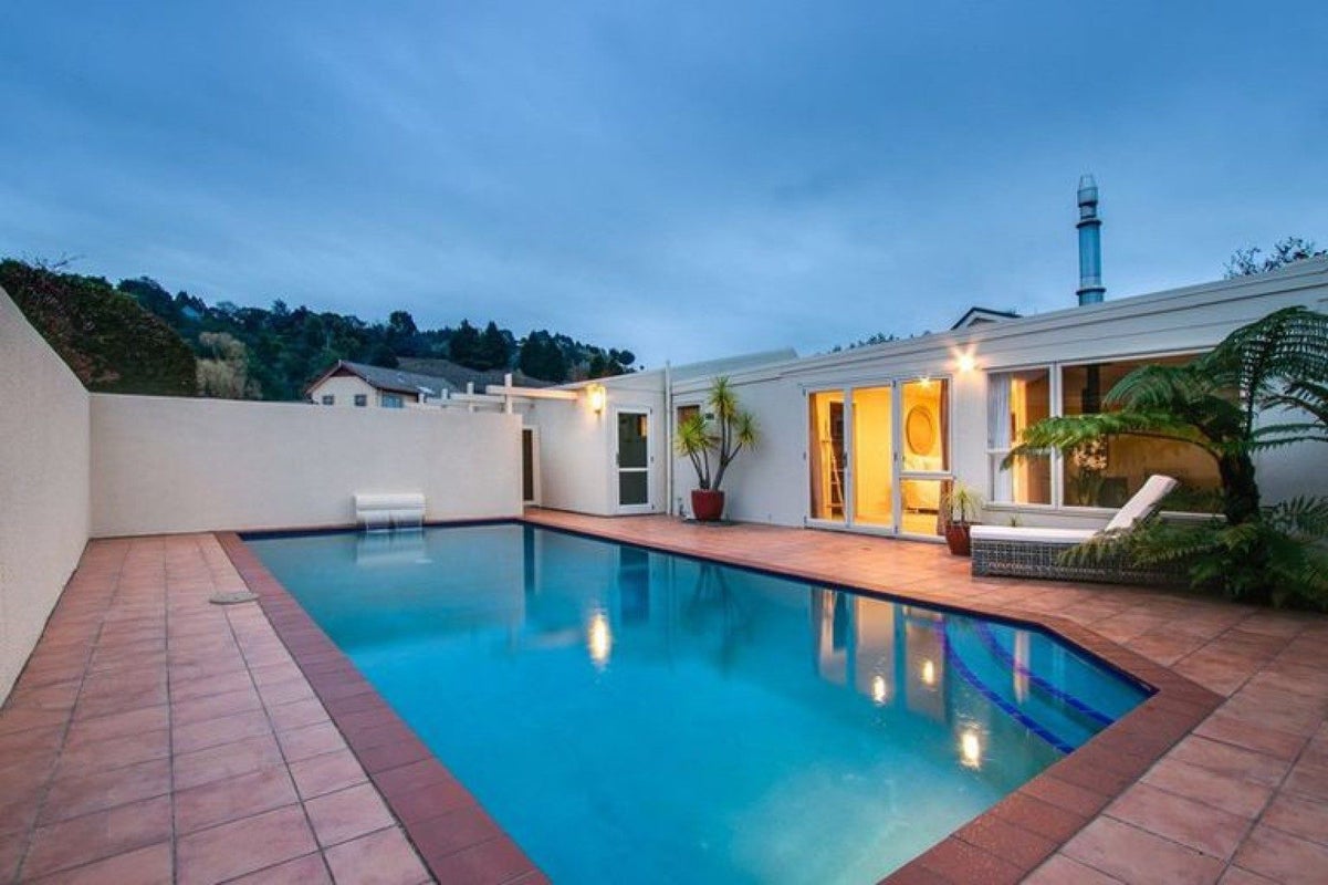 3 Moana Place, Taradale, Napier - Carousel 1
