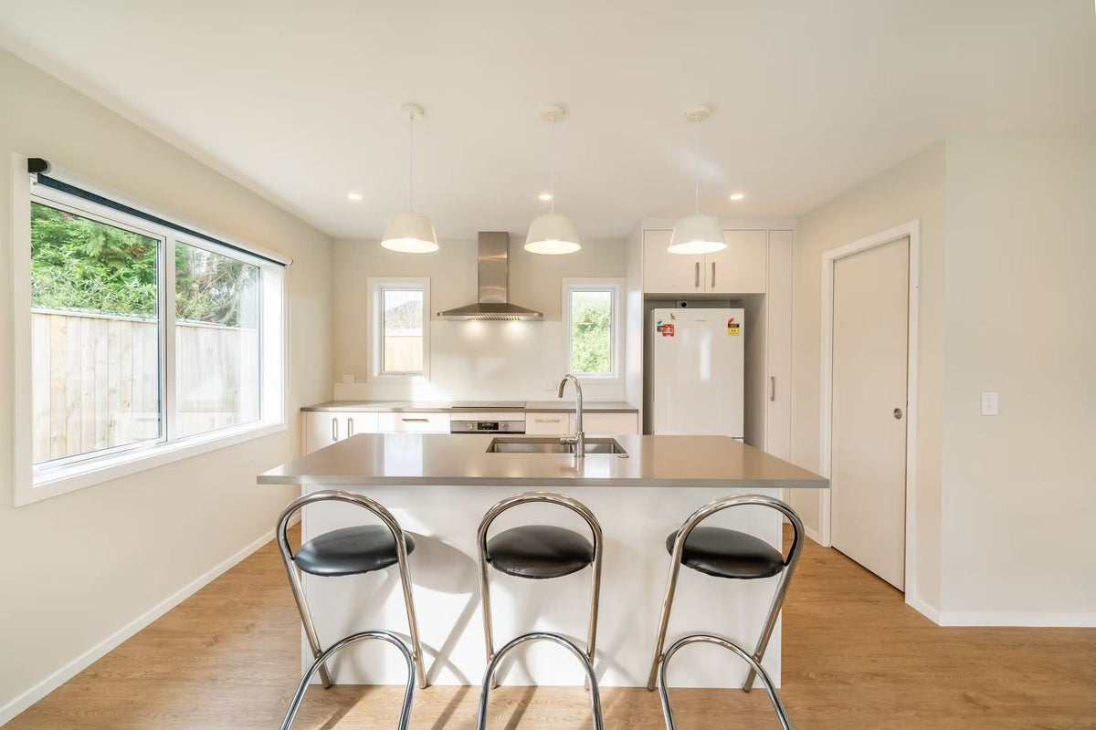 4B Brentwood Street, Trentham, Upper Hutt - Carousel 7
