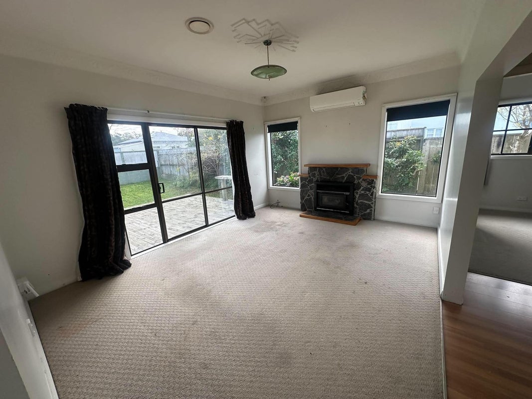 3 Leighton Avenue, Waiwhetu, Lower Hutt - Carousel 2