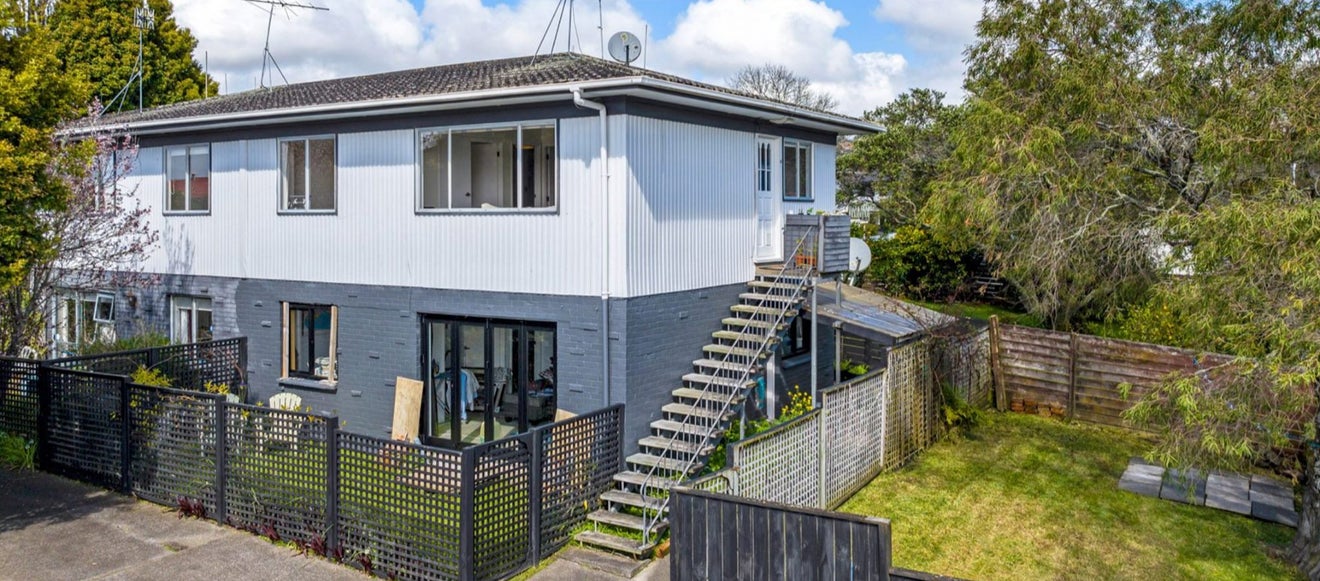 2/31 Gowing Drive, Meadowbank, Auckland - Carousel 1