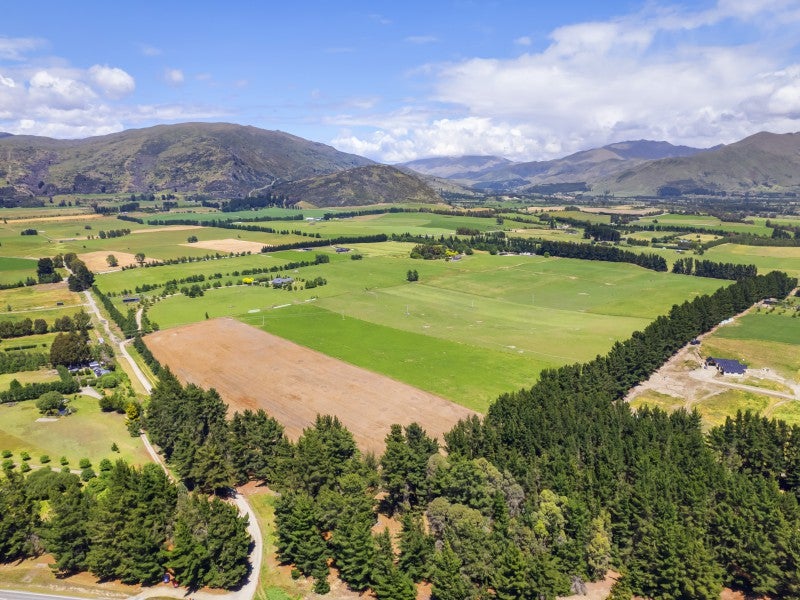 614 Wanaka-Luggate Highway, Wanaka, Wanaka - Carousel 11