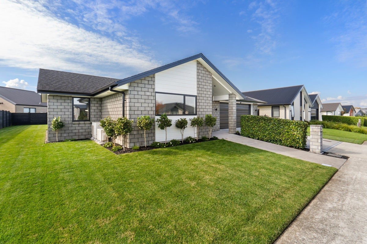5 Carnachan Street, Cambridge, Cambridge - Carousel 1