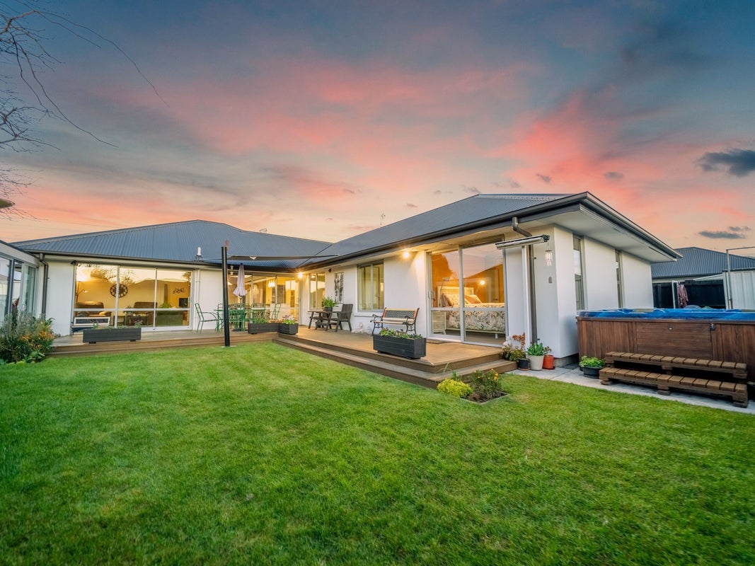 34 Shearwater Drive, Woolston, Christchurch - Carousel 2
