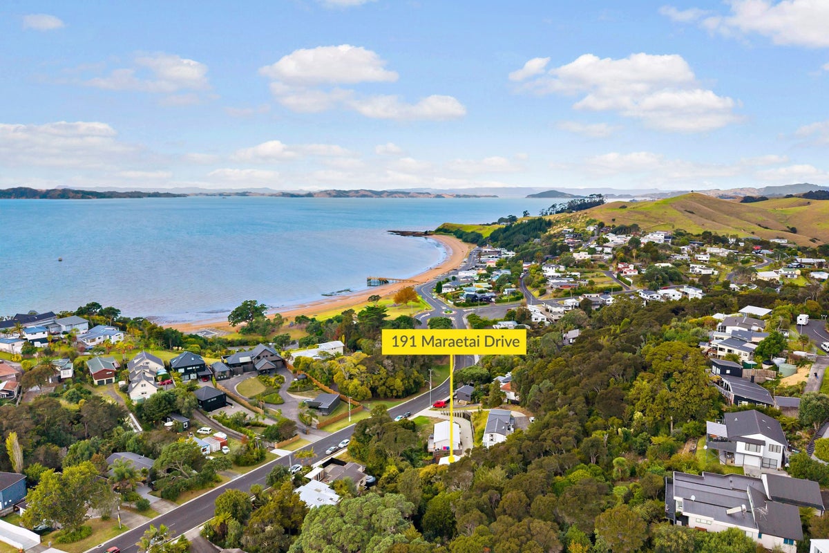 191 Maraetai Drive, Maraetai, Auckland - Carousel 22