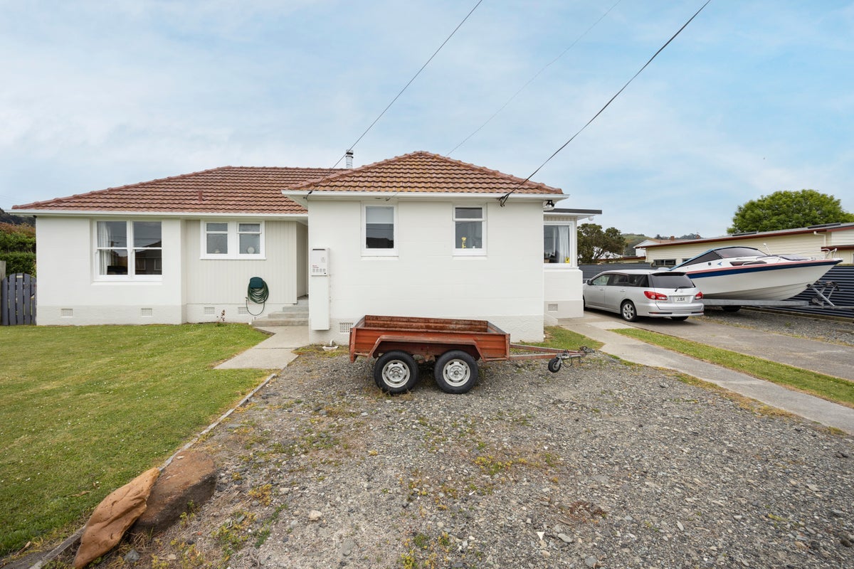 22 Pembroke Street, Oamaru North, Oamaru - Carousel 18