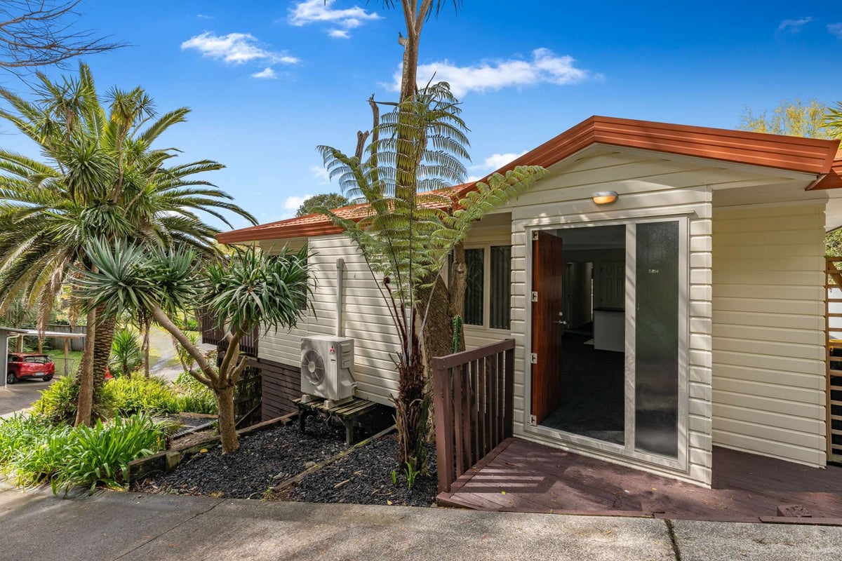 58H Sunnyside Road, Sunnyvale, Auckland - Carousel 1