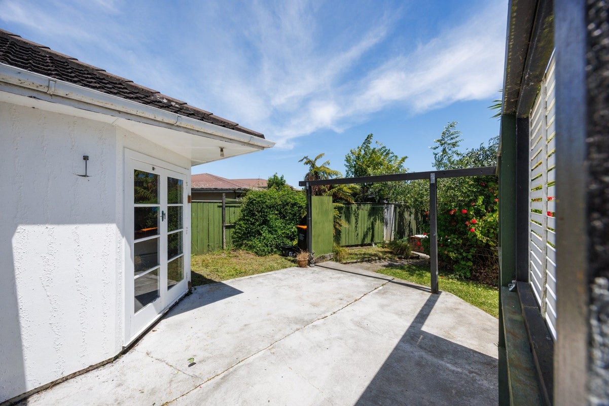 3 Nottingham Avenue, Awapuni, Palmerston North - Carousel 2