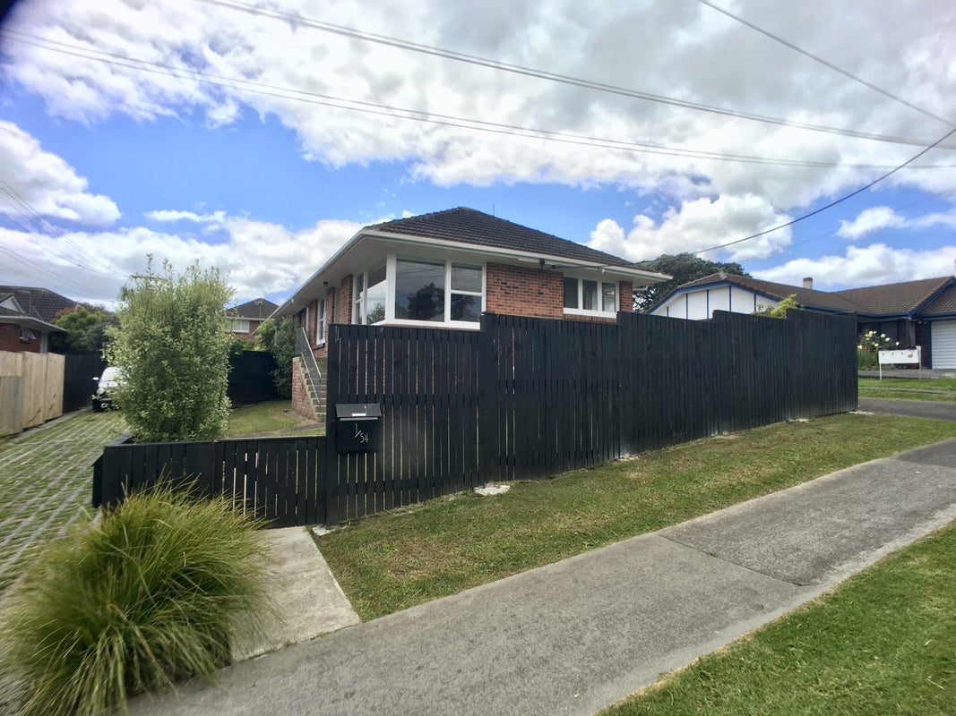 1/54 Northboro Road, Belmont, Auckland - Carousel 20