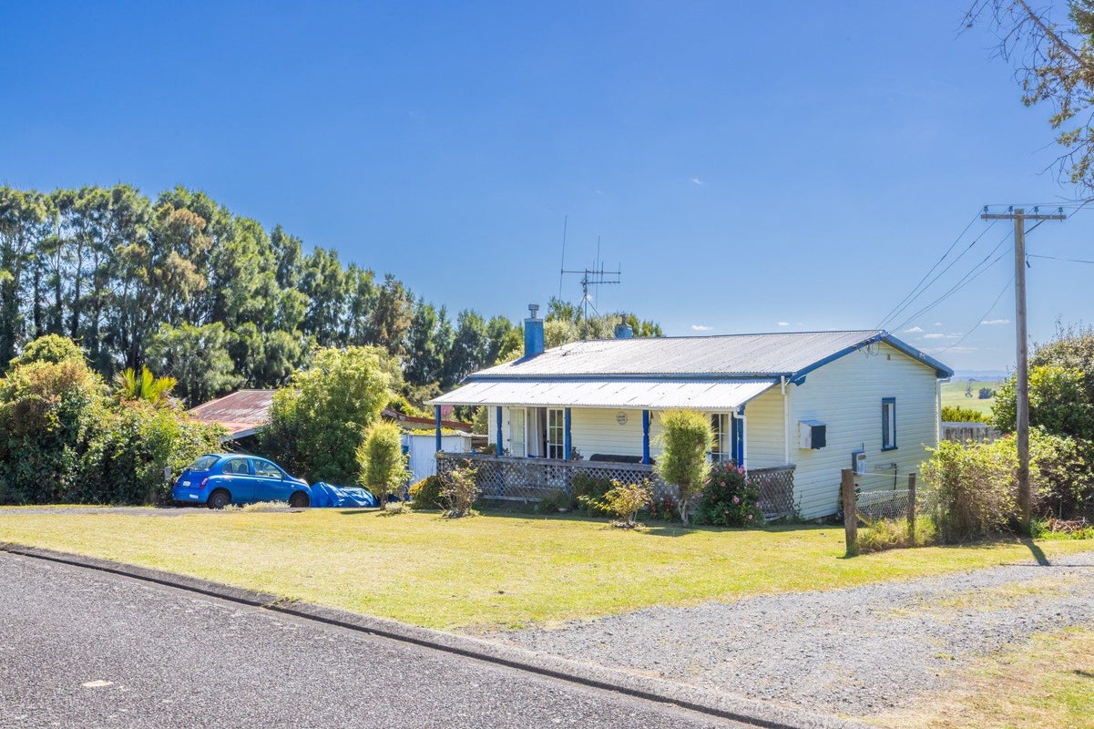 46 Renown Road, Waikokowai - Carousel 25
