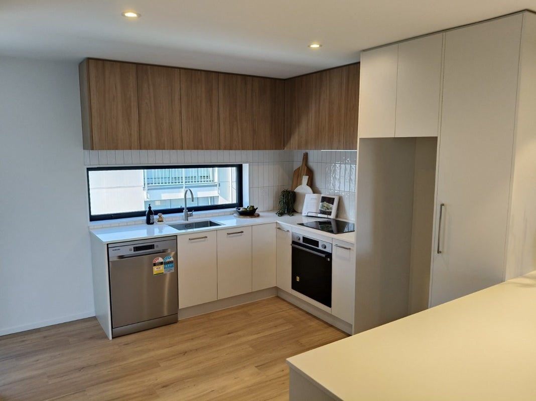 146B Edgeware Road, St Albans, Christchurch - Carousel 2
