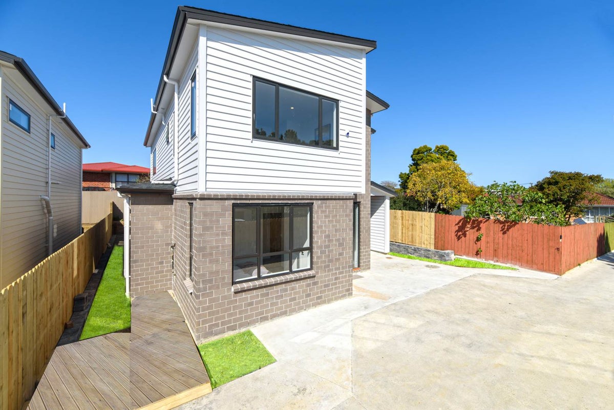 31A Bolton Street, Blockhouse Bay, Auckland - Carousel 2