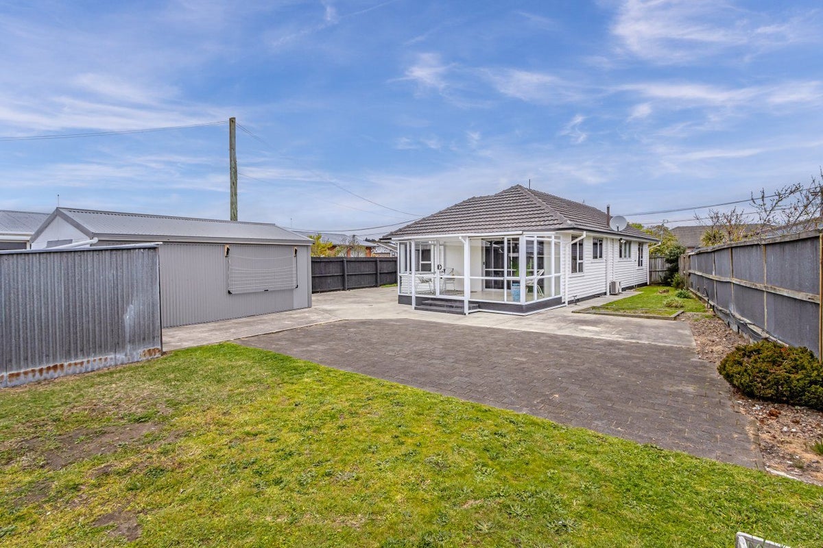 3 Ontario Place, Wainoni, Christchurch - Carousel 2