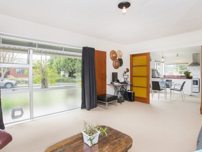 1A Fergusson Drive, Te Hapara, Gisborne - Carousel 1