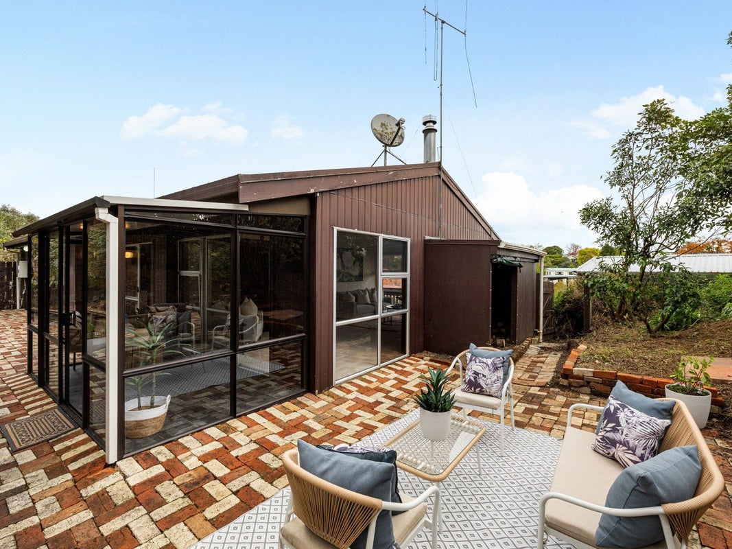 33 Garthwood Road, Hillcrest, Hamilton - Carousel 2