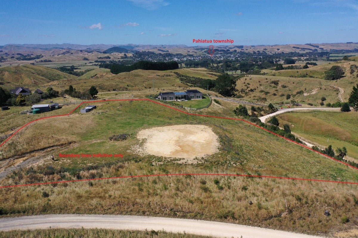 591 Ridge Road North, Mangamutu, Pahiatua - Carousel 1