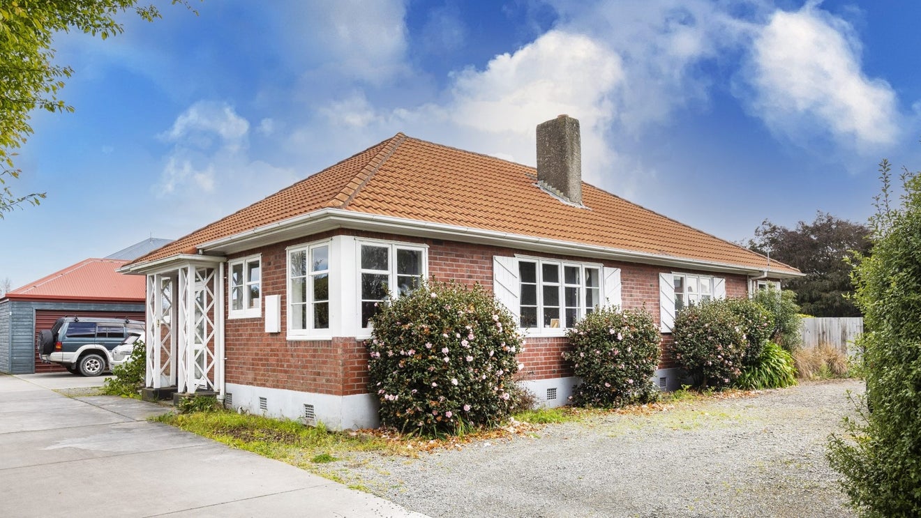 17 Paeroa Street, Riccarton, Christchurch - Carousel 1