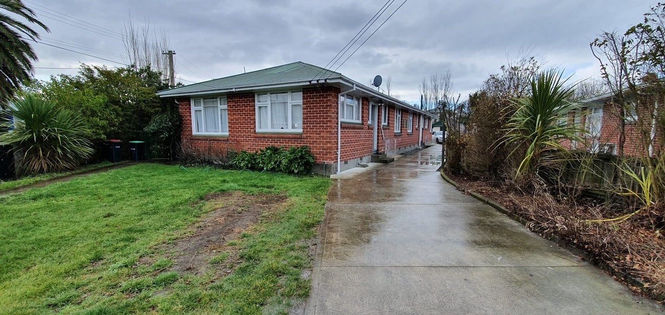 11A Barclay Place, Burwood, Christchurch - Carousel 1