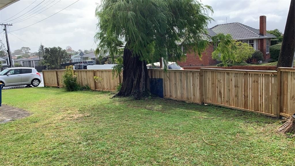 85 Titirangi Road, New Lynn, Auckland - Carousel 15