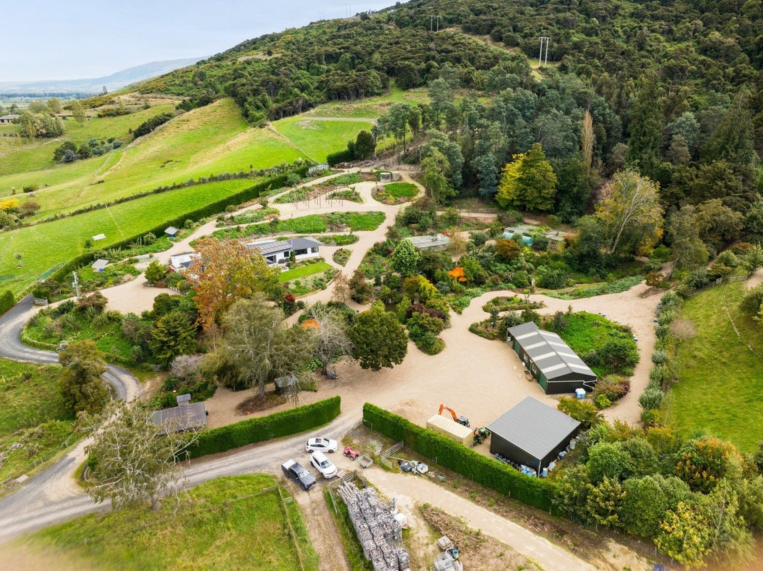252C Tirohanga Road, North Taieri, Mosgiel - Carousel 1
