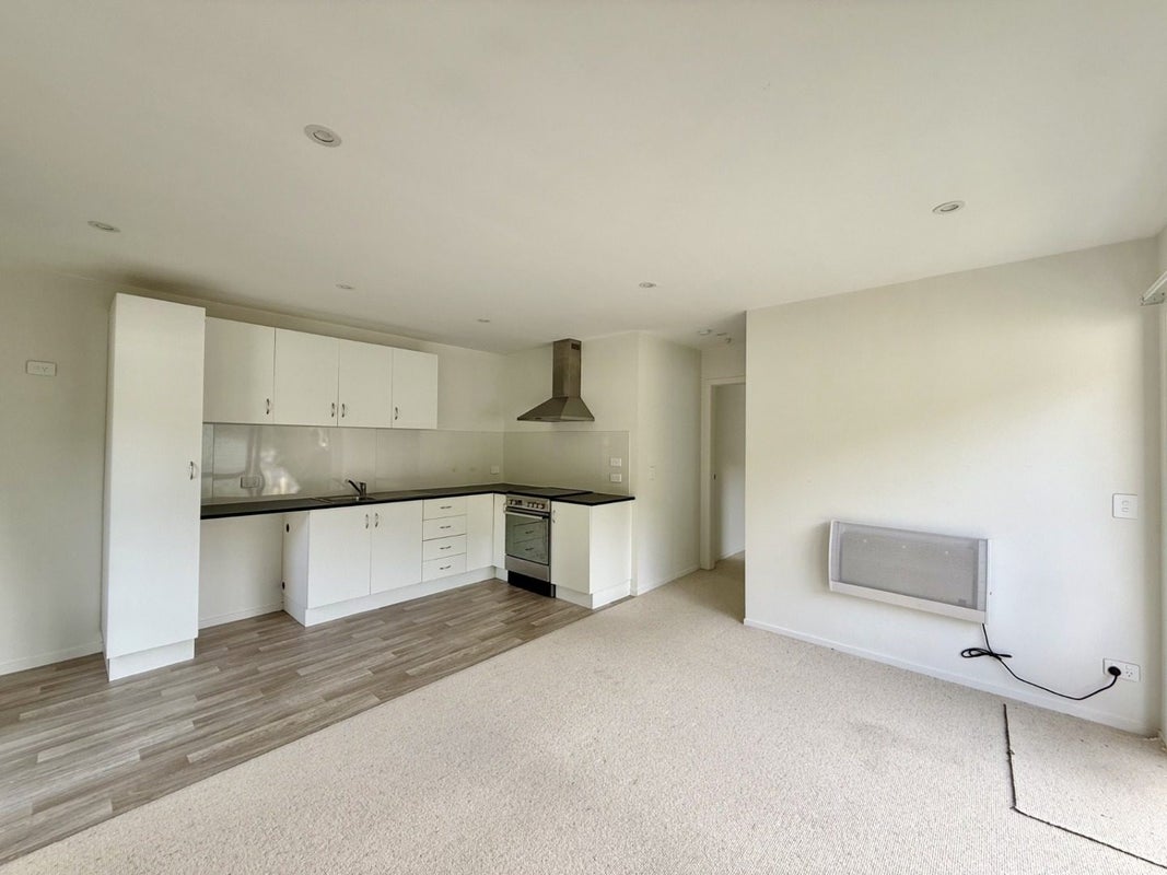 7A Wyndrum Avenue, Waterloo, Lower Hutt - Carousel 2