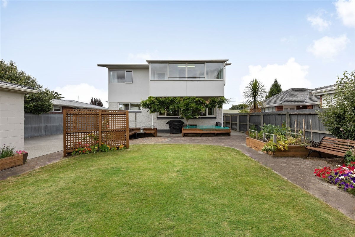 5 Chedworth Avenue, Bishopdale, Christchurch - Carousel 2