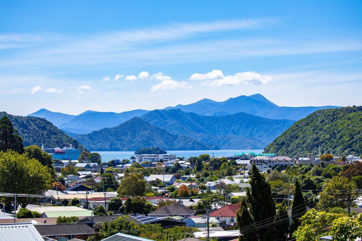 67A York Street, Picton, Picton - Carousel 2