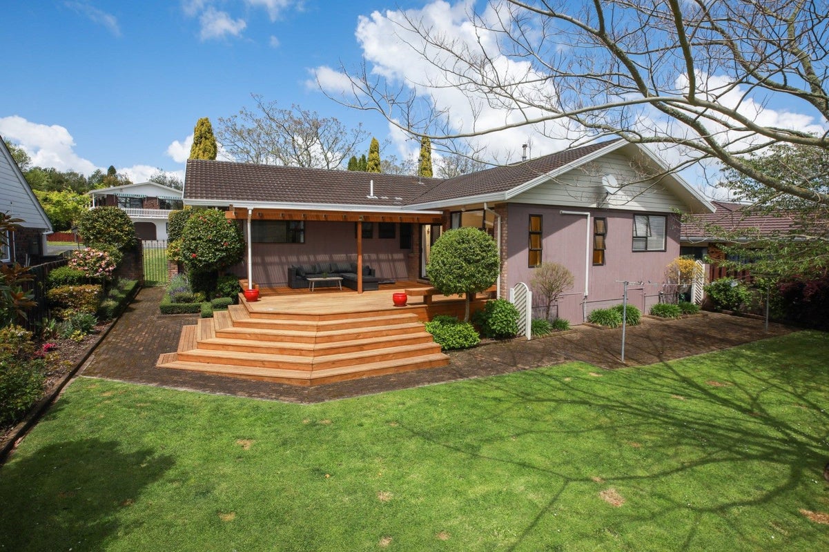 7 Ellerslie Avenue, Chartwell, Hamilton - Carousel 1
