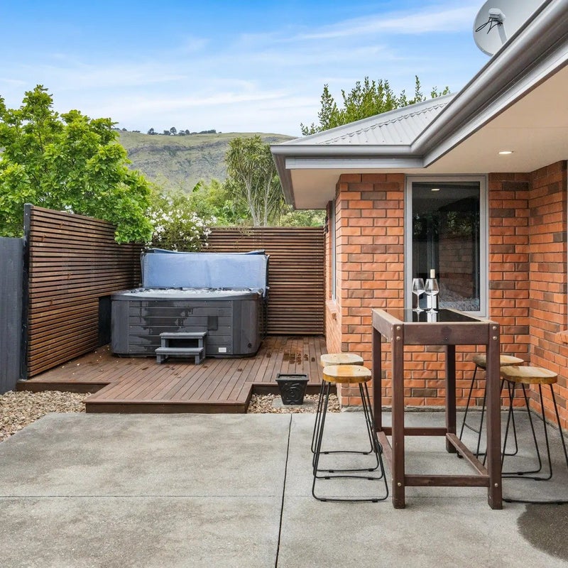 11 The Tors, Heathcote Valley, Christchurch - Carousel 2