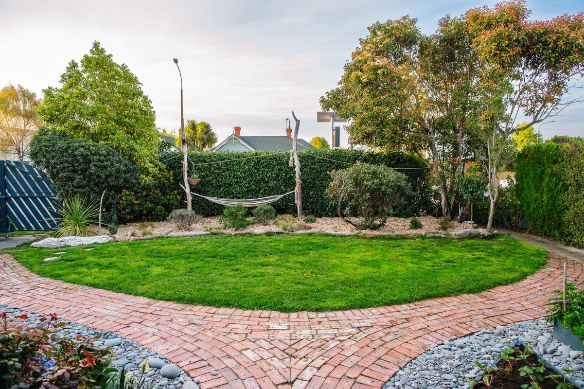 184 North Street, West End, Timaru - Carousel 29