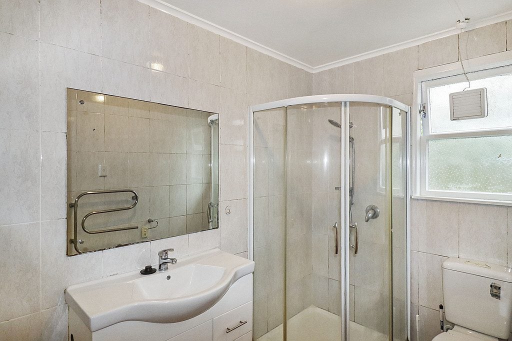 4/12 Waiohua Road, Greenlane, Auckland - Carousel 9