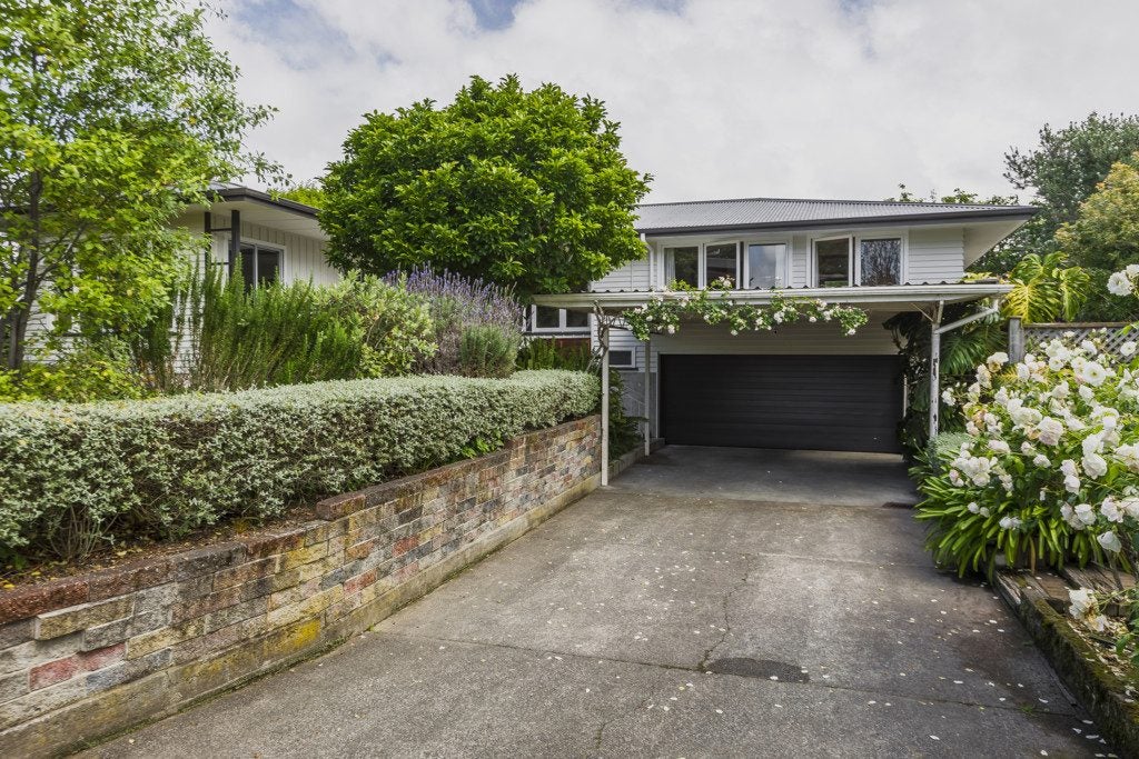 20 Neeve Road, Taradale, Napier - Carousel 2