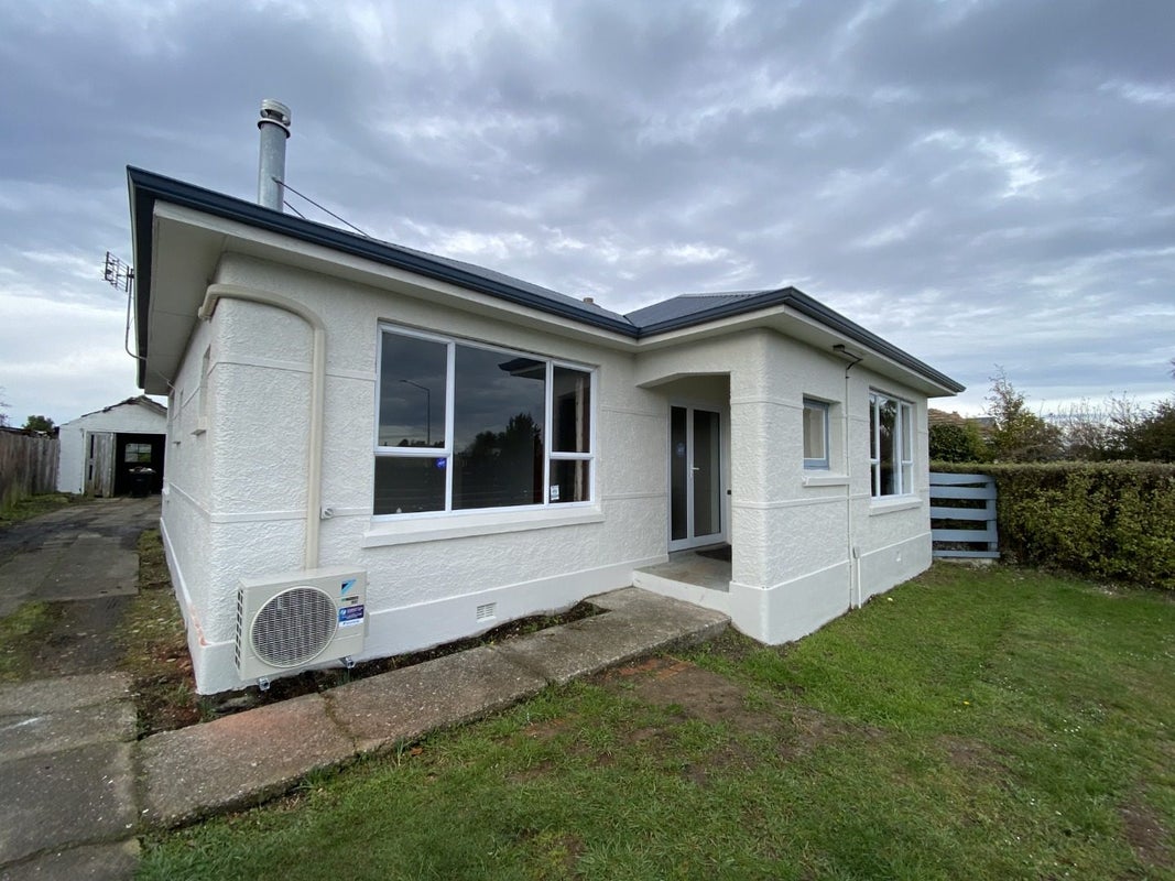 224 Pomona Street, Strathern, Invercargill - Carousel 1