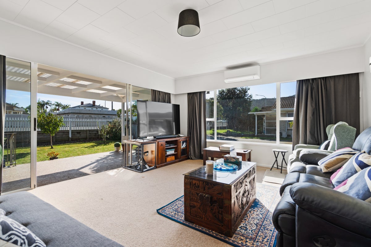 1/24 Nixon Street, Kensington, Whangarei - Carousel 1