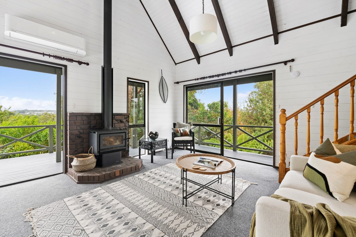 2/36C Homestead Road, Manly, Whangaparaoa - Carousel 1