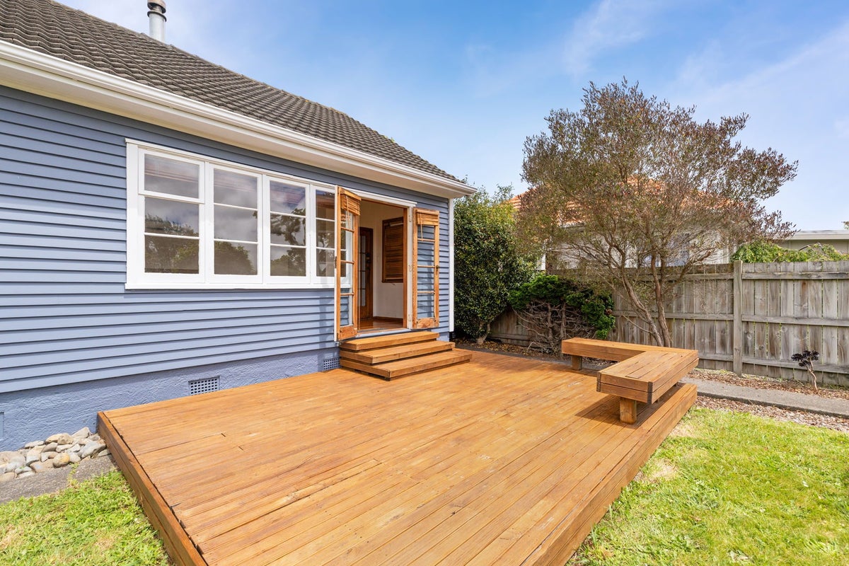 90 Manson Street, Terrace End, Palmerston North - Carousel 1