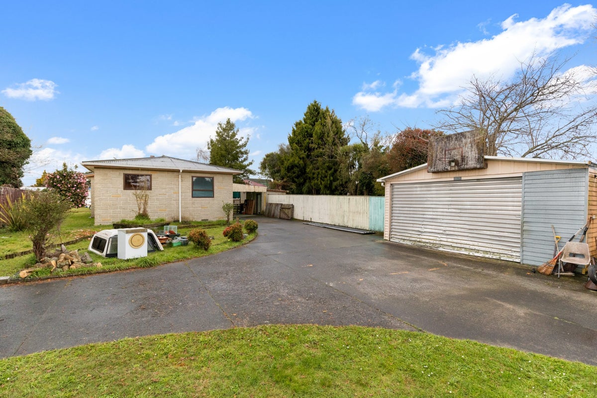 17 Crathie Crescent, Tokoroa, South Waikato, Waikato - Carousel 2