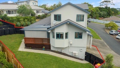 6 Carento Way, Stanmore Bay, Whangaparaoa - Carousel 1