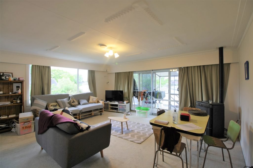 3/156 Salford Street, Rosedale, Invercargill - Carousel 1