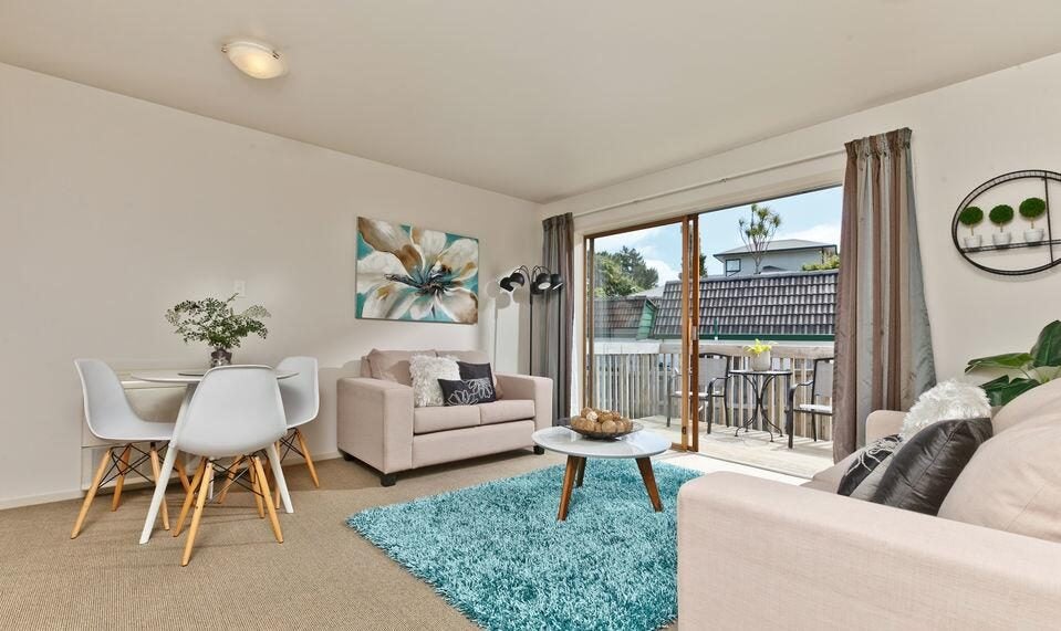 1/62 Carlisle Road, Browns Bay, Auckland - Carousel 2
