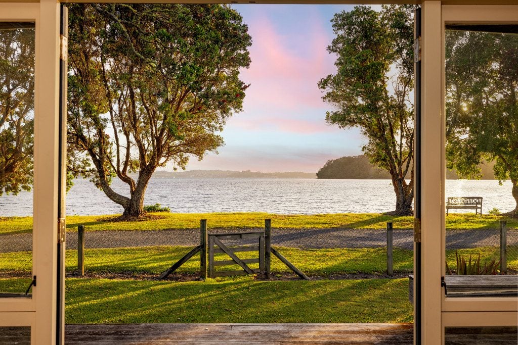 1 Campbell Road, Tawharanui Peninsula, Matakana - Carousel 1