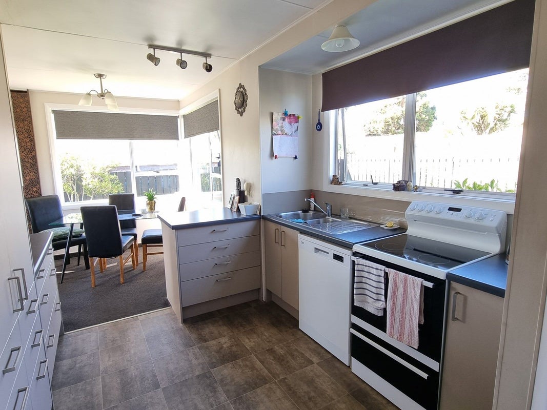 395 Main South Road, Paroa, Greymouth - Carousel 2