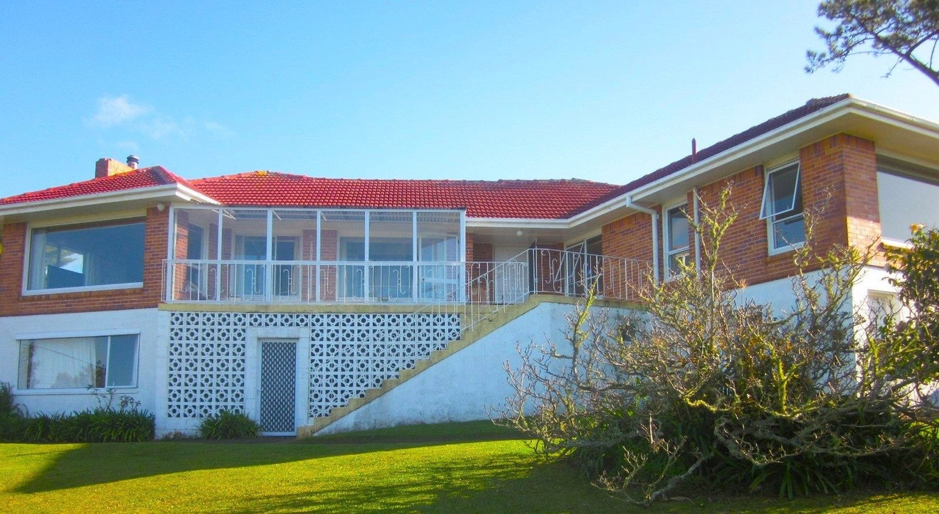115 Sunrise Avenue, Murrays Bay, Auckland - Carousel 1