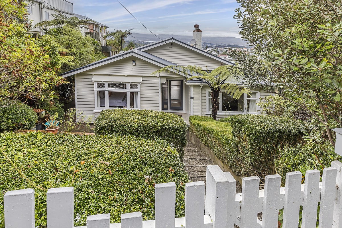39 Mitchell Street, Brooklyn, Wellington - Carousel 1