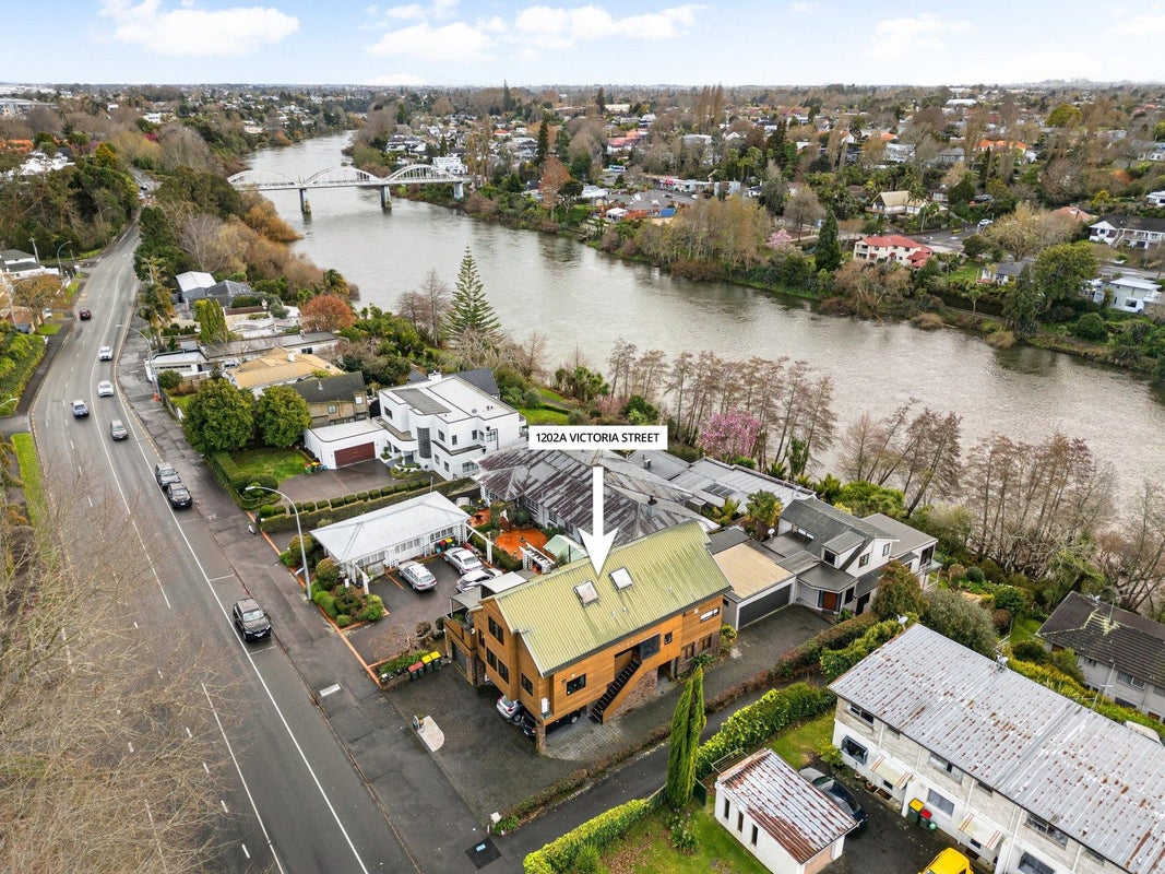 1202A Victoria Street, Whitiora, Hamilton - Carousel 1