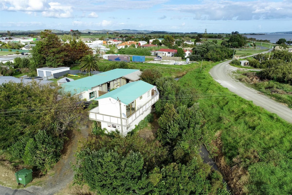 7 Reeves Street, Ruawai - Carousel 1