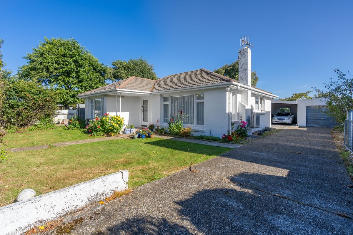 586 Tay Street, Hawthorndale, Invercargill - Carousel 2