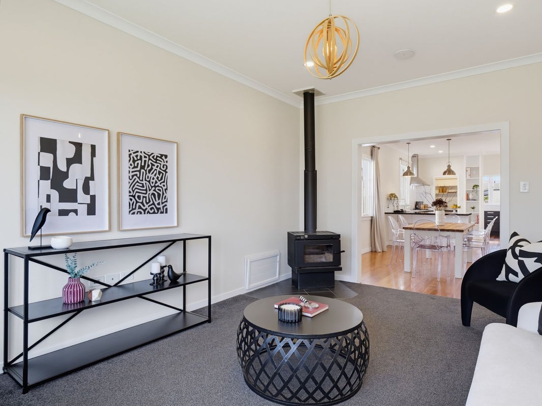 47 Moana Street, Whanganui East, Whanganui - Carousel 2