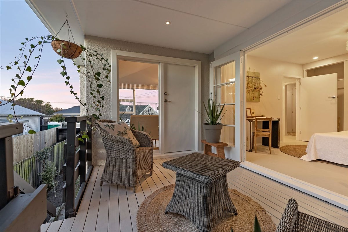 1/133 Bristol Street, St Albans, Christchurch - Carousel 2